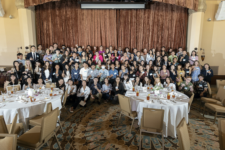 “Scholarship recipients and their donors.(Photo credit: Scott Nishi, UH Foundation)”