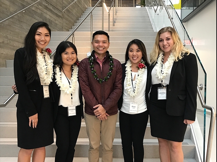 Shidler team wins CUIBE International Business Competition